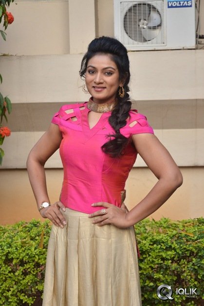 Asmitha-At-Om-Namo-Venkatesaya-Movie-Press-Meet